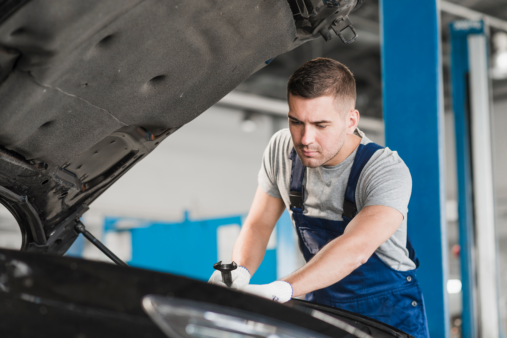 Operaciones Auxiliares de Mantenimiento en Electromecánica de Vehículos